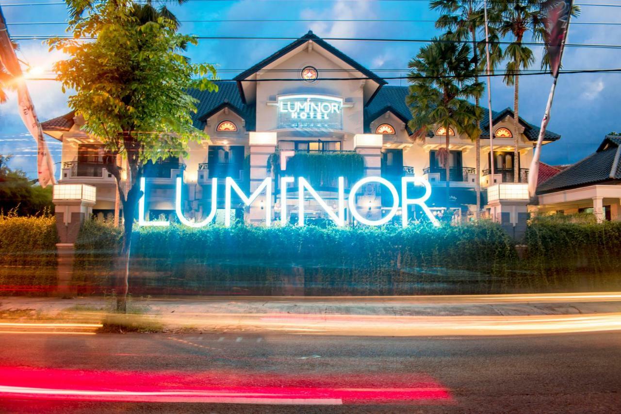 Luminor Hotel Jember By Wh Extérieur photo