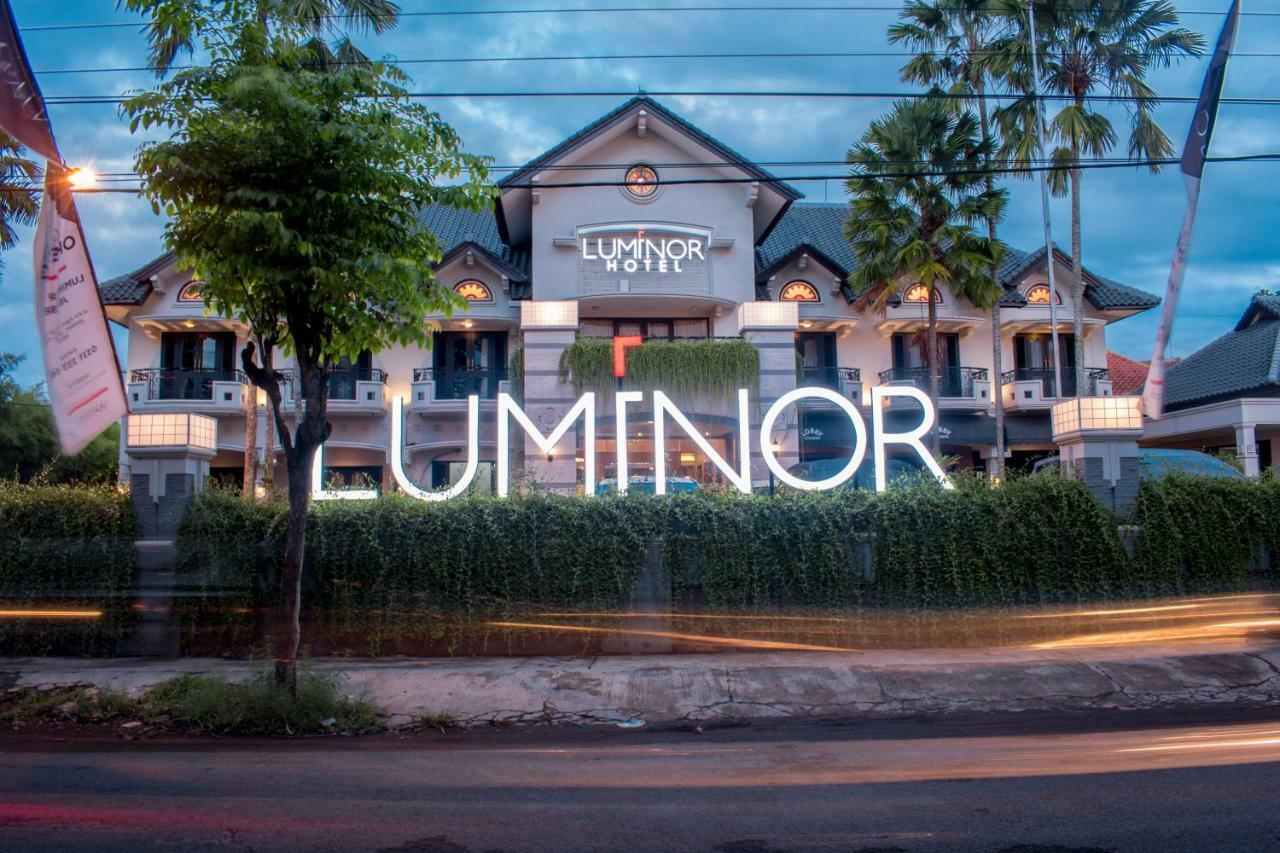 Luminor Hotel Jember By Wh Extérieur photo